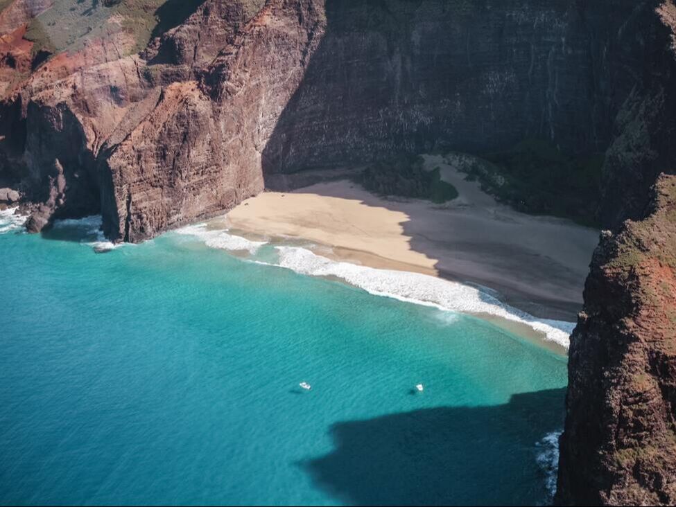 Arial view of a beach in Kauai for Aussie travelers